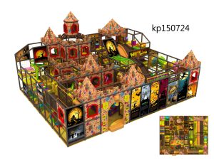 parque infantil interior del castillo de Halloween.